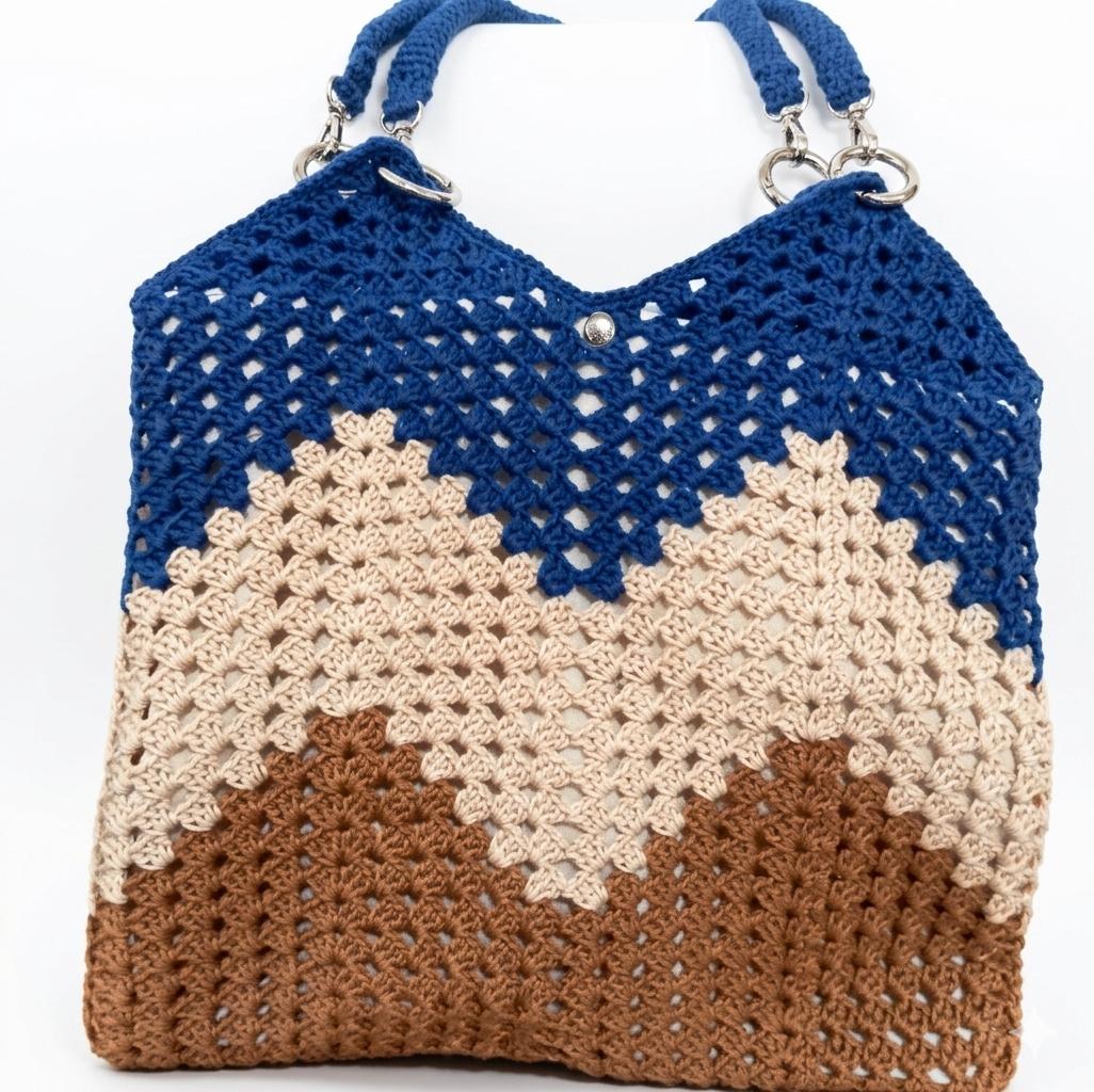 VR-SP - Bolsa de Crochê 03 - (Azul, Branca e Marrom)